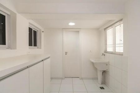 33_photo/94dce5211d.bd2dffe6b68feeb7-ATLAS-5119470d-fb1e-4fa8-a799-49edd38a2e42.jpg de casa à venda com 4 quartos, 178m² em Guabirotuba, Curitiba