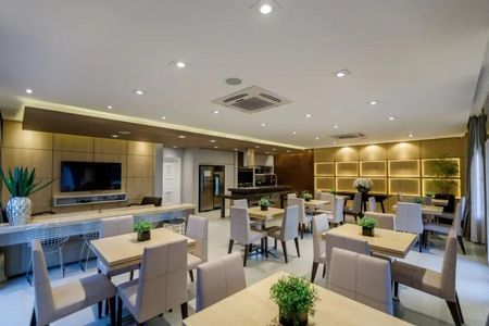 41_photo/94dce5211d.bd2dffe6b68feeb7-ATLAS-92ec34f4-99f2-4cf0-b80f-150b317c1c2c.jpg de casa à venda com 4 quartos, 178m² em Guabirotuba, Curitiba