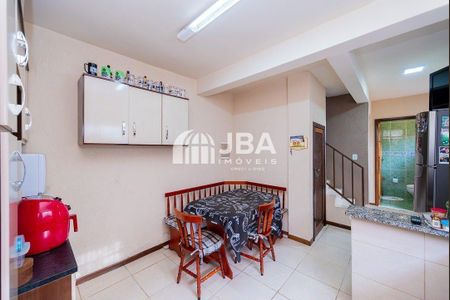 7_photo/94dce5212b.eb7ee1c62e8591fd-ATLAS-6ba1f63a-61a4-4a29-b72f-ab1b457f5cc3.jpg de casa à venda com 5 quartos, 148m² em Guabirotuba, Curitiba