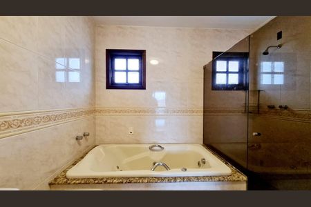 2_photo/94dce52139.fbcd7a2e7ac63d93-ATLAS-32cd08e2-64b8-4b60-a5c4-487f231a08eb.jpg de casa à venda com 3 quartos, 271m² em Guabirotuba, Curitiba