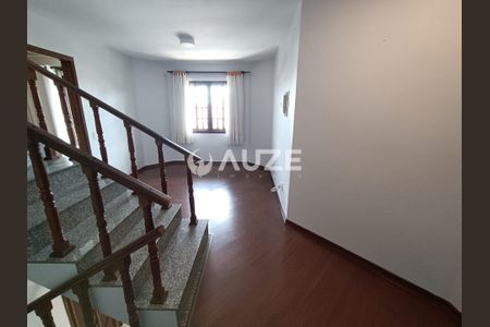 3_photo/94dce52139.fbcd7a2e7ac63d93-ATLAS-a175e77c-44f9-4dde-81fa-3dee3897070c.jpg de casa à venda com 3 quartos, 271m² em Guabirotuba, Curitiba