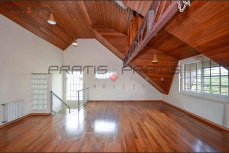 11_photo/94dce52187.61bfc18f4f00076e-ATLAS-33ef9509-5a79-4df4-af35-36ad75f98f9b.jpg de casa à venda com 4 quartos, 280m² em Guabirotuba, Curitiba