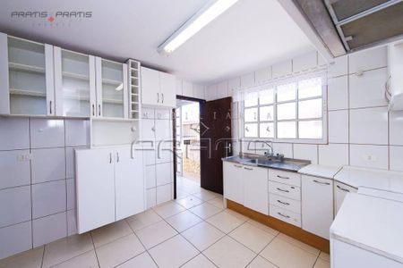 12_photo/94dce52187.61bfc18f4f00076e-ATLAS-44bb66fc-1b0d-4031-b27e-de9ac08b8aa6.jpg de casa à venda com 4 quartos, 280m² em Guabirotuba, Curitiba