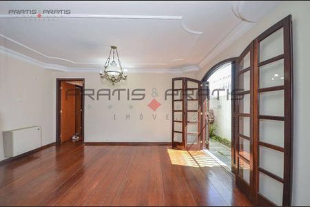 9_photo/94dce52187.61bfc18f4f00076e-ATLAS-d06b5f98-afc6-4f4e-ae90-e0d6641c36e5.jpg de casa à venda com 4 quartos, 280m² em Guabirotuba, Curitiba