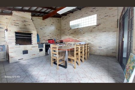 3_photo/94dce521a9.7f6d1a8656906080-ATLAS-50840c77-a08e-4cbf-b103-66fb2b0ed9cd.jpg de casa à venda com 3 quartos, 168m² em Guabirotuba, Curitiba