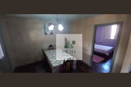 4_photo/94dce5228b.f2ed236aecaa8a04-ATLAS-2c489081-7088-426c-a00b-23aa2ea32313.jpg de casa à venda com 4 quartos, 140m² em Jardim das Américas, Curitiba