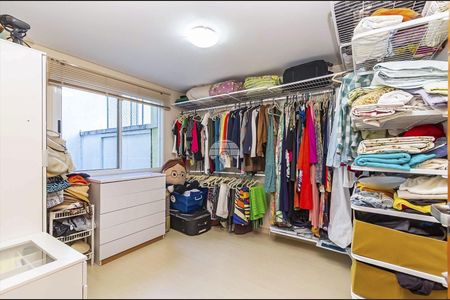 21_photo/94dce522e3.3afcc3d9d88a60e8-ATLAS-685aaa6b-95c0-4c63-8e94-2be2d3b51ea4.jpg de casa à venda com 3 quartos, 177m² em Jardim das Américas, Curitiba