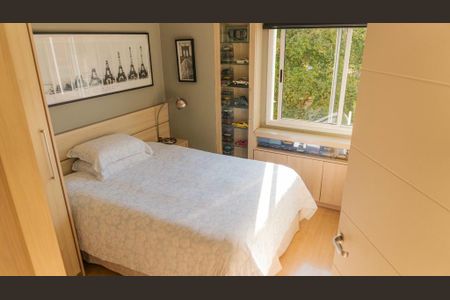 45_photo/94dce522fb.2f15d505e37c7ac5-ATLAS-3a7e2f5a-ebd3-43d0-bb97-b7692129fd01.jpg de casa à venda com 4 quartos, 188m² em Jardim das Américas, Curitiba