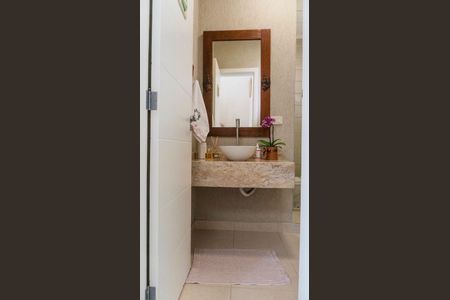 40_photo/94dce522fb.2f15d505e37c7ac5-ATLAS-bcb815b2-6297-4e8b-9a41-c27f2ac9fa64.jpg de casa à venda com 4 quartos, 188m² em Jardim das Américas, Curitiba