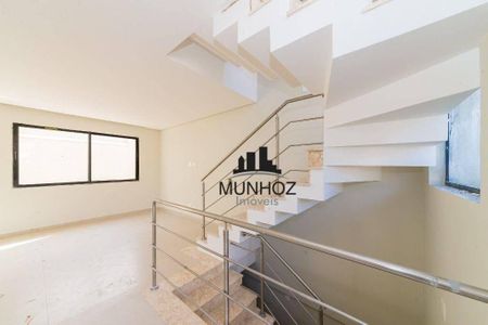 7_photo/94dce523ef.39a38aaf45017fd5-ATLAS-b43f79ff-252a-4159-b77d-eef199591d57.jpg de casa à venda com 3 quartos, 177m² em Guabirotuba, Curitiba