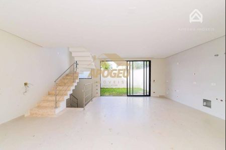 2_photo/94dce523ef.f2bfaed4af7a5e8b-ATLAS-70ec422f-9d65-4c8f-9bb6-435672912ed7.jpg de casa à venda com 3 quartos, 177m² em Guabirotuba, Curitiba