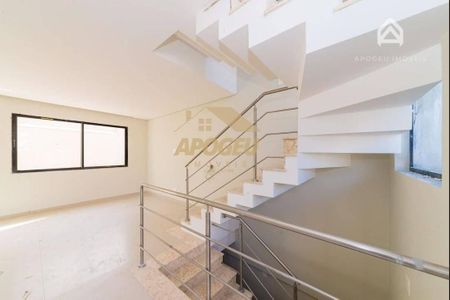 8_photo/94dce523ef.f2bfaed4af7a5e8b-ATLAS-88d962e1-3355-4e94-9bf7-6557474e8a28.jpg de casa à venda com 3 quartos, 177m² em Guabirotuba, Curitiba