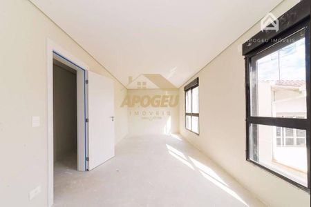 17_photo/94dce523ef.f2bfaed4af7a5e8b-ATLAS-ca804c09-0ac3-4110-b9da-5fefbc8daaa2.jpg de casa à venda com 3 quartos, 177m² em Guabirotuba, Curitiba