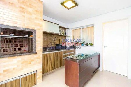 8_photo/94dce52441.4a7baf13bd574746-ATLAS-79cdb3ca-a1ce-4da7-9576-c387ee4e3f59.jpg de casa à venda com 3 quartos, 235m² em Guabirotuba, Curitiba