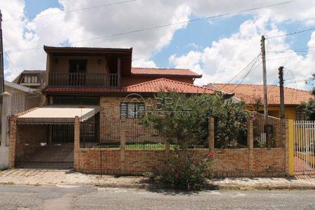 6_photo/94dce524f7.21b0f3a91dd3e2b0-ATLAS-0b2f66ce-ab32-4af3-910d-6ce77b1bc040.jpg de casa à venda com 4 quartos, 190m² em Guabirotuba, Curitiba