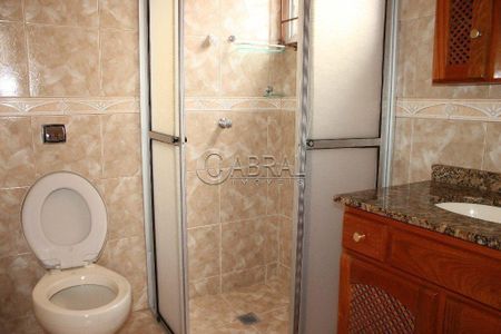 11_photo/94dce524f7.21b0f3a91dd3e2b0-ATLAS-627c65d8-4fab-4617-a8d7-bb7889a72d84.jpg de casa à venda com 4 quartos, 190m² em Guabirotuba, Curitiba