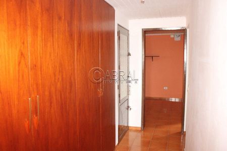 12_photo/94dce524f7.21b0f3a91dd3e2b0-ATLAS-724d8c25-a2ff-4ba3-b16d-ff6c79fc3090.jpg de casa à venda com 4 quartos, 190m² em Guabirotuba, Curitiba