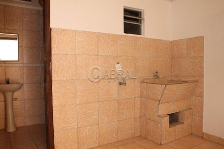 6_photo/94dce524f7.21b0f3a91dd3e2b0-ATLAS-afdfa38d-2ae4-44b1-9912-1723329a6b50.jpg de casa à venda com 4 quartos, 190m² em Guabirotuba, Curitiba