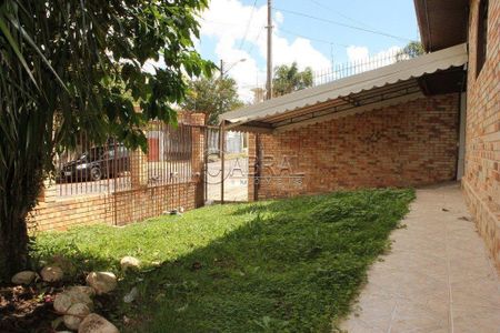 10_photo/94dce524f7.21b0f3a91dd3e2b0-ATLAS-b0a81c3d-0166-4e62-8d21-667f5a7a00ef.jpg de casa à venda com 4 quartos, 190m² em Guabirotuba, Curitiba