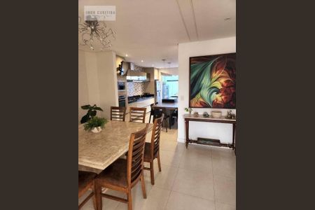 5_photo/94dce5266d.0f81dd1a9a4f6ffb-ATLAS-58c8a97e-9bad-44a0-ad2e-495f93e161be.jpg de casa à venda com 3 quartos, 90m² em Guabirotuba, Curitiba