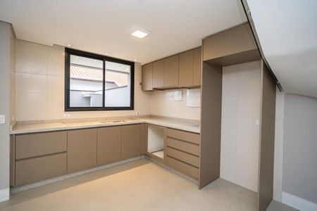 3_photo/94dce526bf.732b7fd8aaa5f07d-ATLAS-0d9e53d7-01b7-4ad2-b49f-b14dd5a4a4e0.jpg de casa para alugar com 3 quartos, 168m² em Guabirotuba, Curitiba