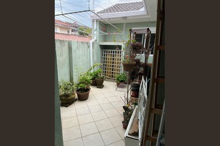 28_photo/94dce52713.9b858b56d7bd4684-ATLAS-8d20768f-9572-4b3a-95b9-4e700153fef1.jpg de casa de condomínio à venda com 3 quartos, 240m² em Uberaba, Curitiba