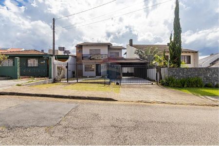 10_photo/94dce52775.c696d6dfecea6f1c-ATLAS-ca0360aa-b11b-4929-815f-e9a3d8fd7724.jpg de casa à venda com 3 quartos, 248m² em Guabirotuba, Curitiba