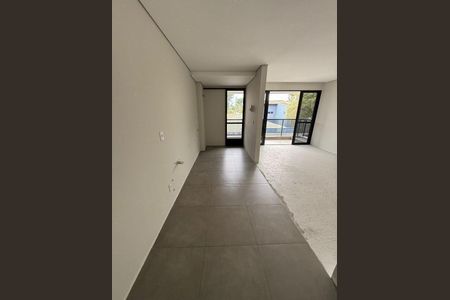 12_photo/94dce5277d.c12cf4637af4f2c0-ATLAS-3aa85672-d35d-4be2-aa76-c53a58daa759.jpg de apartamento à venda com 2 quartos, 80m² em Guabirotuba, Curitiba