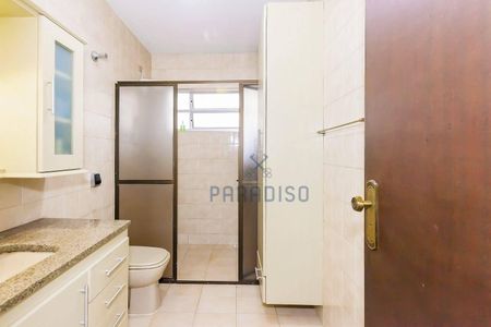 22_photo/94dce527a3.8280fc8df53f6233-ATLAS-c70baee2-94a6-4b3c-82b6-e122c0a73c1e.jpg de casa à venda com 4 quartos, 320m² em Guabirotuba, Curitiba