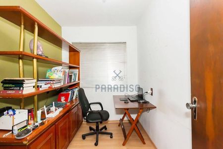 33_photo/94dce527a3.8280fc8df53f6233-ATLAS-dec9fe47-db95-44ae-8d3b-40663b498a8a.jpg de casa à venda com 4 quartos, 320m² em Guabirotuba, Curitiba