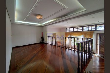 3_photo/94dce527b7.04a823dc9d4d949a-ATLAS-94277b95-20ae-4e1b-b133-8a412d7b5f02.jpg de casa à venda com 3 quartos, 332m² em Guabirotuba, Curitiba