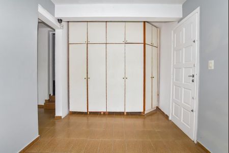 39_photo/94dce527d3.293c3d9b97b12f43-ATLAS-1dc1a5a3-b2d7-4f0e-8276-8ac2d3b7e73c.jpg de casa à venda com 3 quartos, 223m² em Guabirotuba, Curitiba