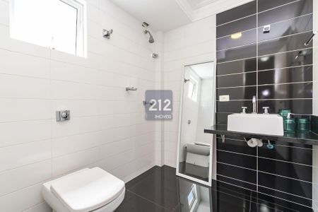 1_photo/94dce5280b.cc80a849dbb3670d-ATLAS-078aa09c-4e0f-4386-a7fa-1f449a4f3749.jpg de casa à venda com 3 quartos, 274m² em Guabirotuba, Curitiba