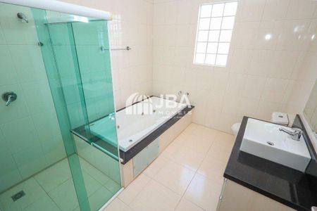 31_photo/94dce52821.18e6ac91b37a8e88-ATLAS-590cc792-c5d8-4e20-8536-1e921f14c6f9.jpg de casa à venda com 0 quarto, 233m² em Guabirotuba, Curitiba