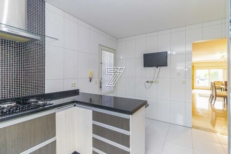 28_photo/94dce52821.9bc2db0f70a88bec-ATLAS-2d225d5a-3eaf-4316-a4f3-04b35fec2500.jpg de casa à venda com 3 quartos, 232m² em Guabirotuba, Curitiba