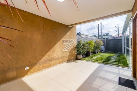 6_photo/94dce52821.9bc2db0f70a88bec-ATLAS-7680966a-902f-4d85-89b6-859944c29c61.jpg de casa à venda com 3 quartos, 232m² em Guabirotuba, Curitiba