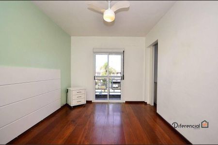 3_photo/94dce5282f.3c20d05746a6d1b7-ATLAS-d6431b6f-a721-4ba5-8571-8bc92bfbb27e.jpg de casa à venda com 3 quartos, 150m² em Guabirotuba, Curitiba