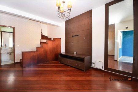 9_photo/94dce5282f.3c20d05746a6d1b7-ATLAS-da7e090a-49ff-4344-b16d-5cbcdc8a2d24.jpg de casa à venda com 3 quartos, 150m² em Guabirotuba, Curitiba