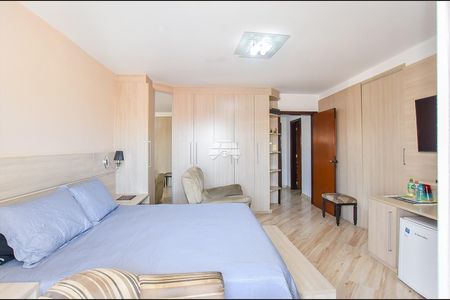 18_photo/94dce52837.a49d907f0912b726-ATLAS-2c88c9a7-0d3f-4c28-bb73-45a27e68607f.jpg de casa à venda com 4 quartos, 197m² em Guabirotuba, Curitiba