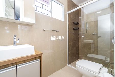 20_photo/94dce52849.04a823dc9d4d949a-ATLAS-279f0ff1-8a20-46e5-98bd-ce75714cae1f.jpg de casa para alugar com 4 quartos, 179m² em Guabirotuba, Curitiba