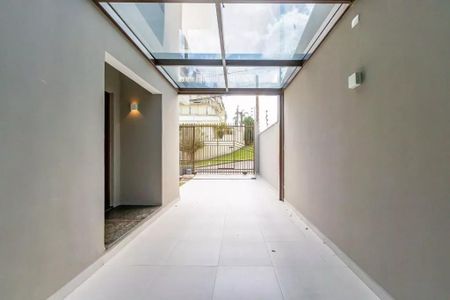 11_photo/94dce52855.f2ed236aecaa8a04-ATLAS-3280eb91-a099-4ad6-9dfd-da8f40b0c2e8.jpg de casa à venda com 4 quartos, 300m² em Guabirotuba, Curitiba