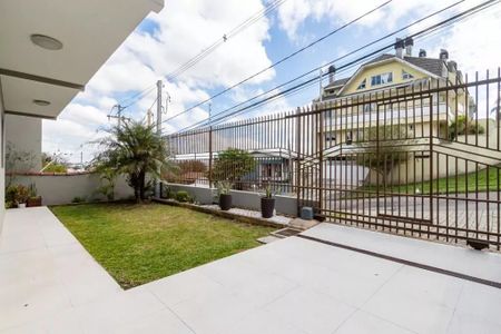 10_photo/94dce52855.f2ed236aecaa8a04-ATLAS-506cc9f3-4326-4a31-8a61-5b02f5d163ba.jpg de casa à venda com 4 quartos, 300m² em Guabirotuba, Curitiba