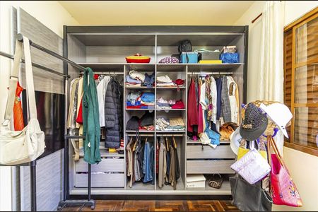 18_photo/94dce5288d.9bc0c6d57ec97372-ATLAS-7a719dd5-a090-4101-ac5e-e4e1739287b1.jpg de casa à venda com 4 quartos, 200m² em Guabirotuba, Curitiba