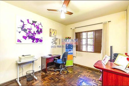 19_photo/94dce5288d.c1dc00249eefaead-ATLAS-116be201-49f7-472a-9207-be8e1b2e53f3.jpg de casa à venda com 4 quartos, 200m² em Guabirotuba, Curitiba