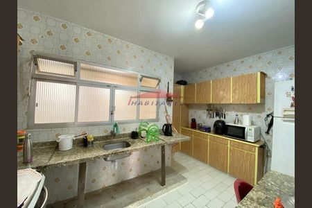 10_photo/94dce5288d.c1dc00249eefaead-ATLAS-58fdb94b-717c-4b78-8a85-dcb0db3dd736.jpg de casa à venda com 4 quartos, 173m² em Guabirotuba, Curitiba