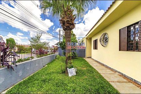 9_photo/94dce5288d.c1dc00249eefaead-ATLAS-c398a1f0-c86c-41b1-a3ad-3677c415ff82.jpg de casa à venda com 4 quartos, 200m² em Guabirotuba, Curitiba