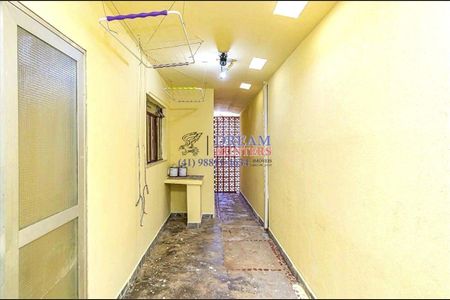 30_photo/94dce5288d.c1dc00249eefaead-ATLAS-d8d5568c-dbce-4b0b-b6b8-82c3f871e874.jpg de casa à venda com 4 quartos, 200m² em Guabirotuba, Curitiba