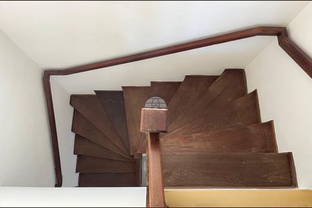 6_photo/94dce528b5.b88c9f23dde11cca-ATLAS-2ae1de9e-59f1-4dbb-86d0-473b7ae9a5f5.jpg de casa para alugar com 4 quartos, 100m² em Guabirotuba, Curitiba