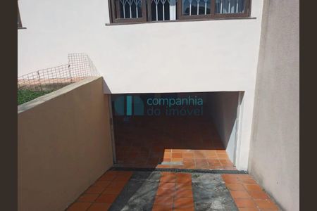 2_photo/94dce528ef.7a37549eceeba21f-ATLAS-203e7d1b-7683-464d-b629-dbf6f018c93f.jpg de casa à venda com 4 quartos, 228m² em Guabirotuba, Curitiba