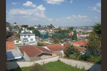 4_photo/94dce528ef.7a37549eceeba21f-ATLAS-42fcab6e-3f09-4d93-b07e-bbc240cf387c.jpg de casa à venda com 4 quartos, 228m² em Guabirotuba, Curitiba